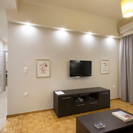 Apartment At Koukaki, 150M From The Metro Атина Екстериор снимка