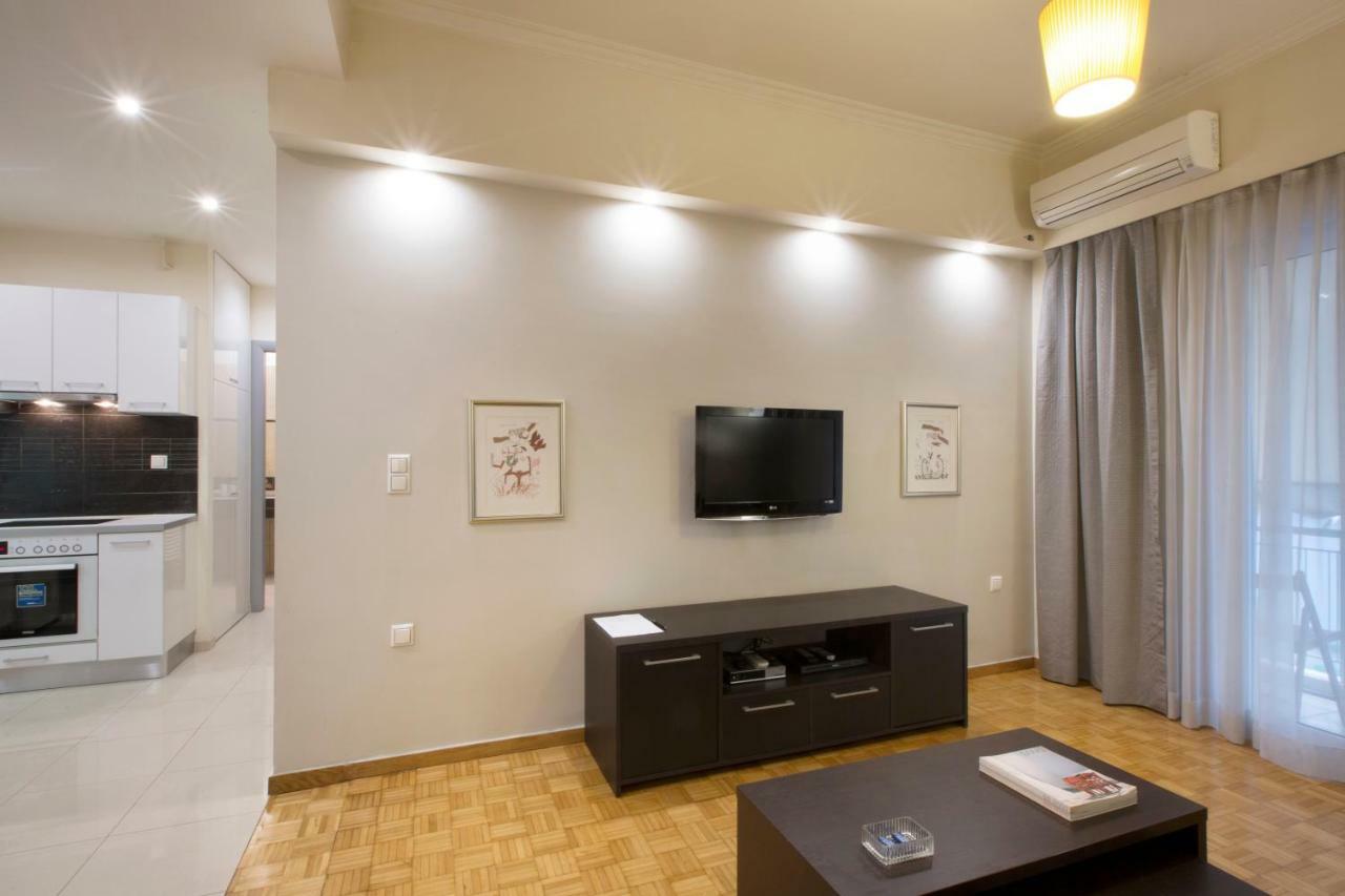 Apartment At Koukaki, 150M From The Metro Атина Екстериор снимка